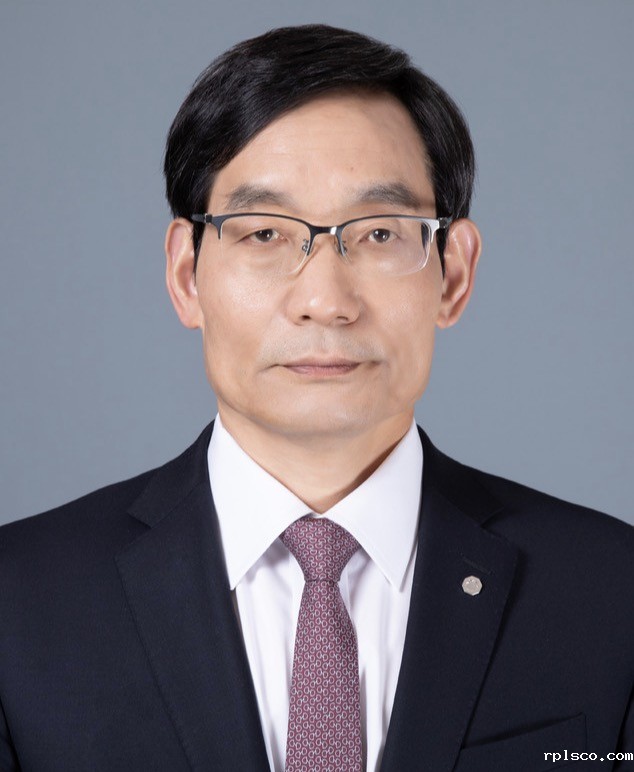 周育先 党委书记、董事长